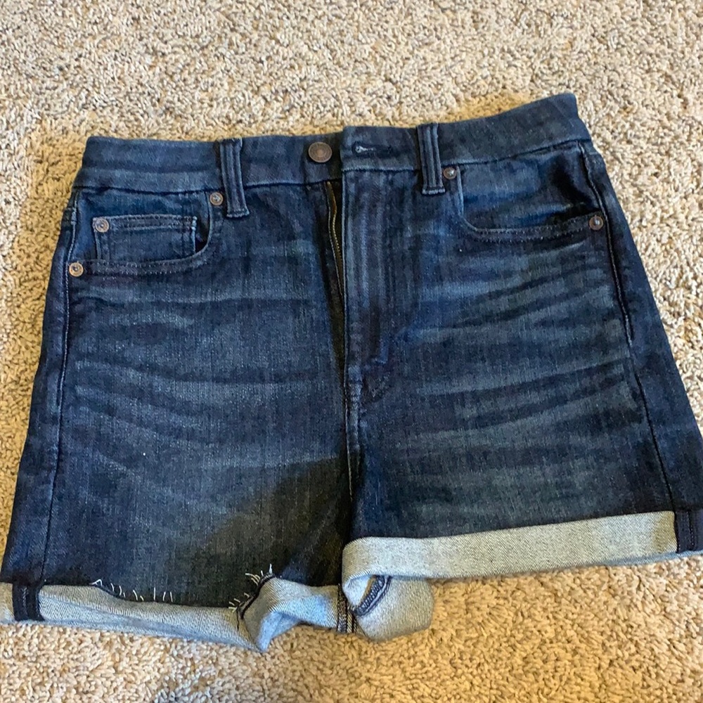 American eagle high waisted Denim jeans size 8 perfect condition